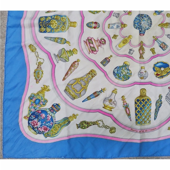 Hermes Blue and Pink Silk Scarf with Elegant Motif - Picture 6 of 14